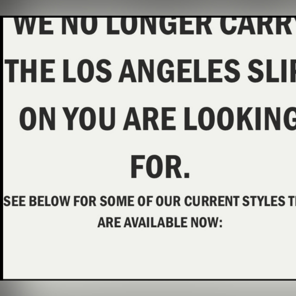 Never worn hard to find Los Angeles Van's - Picture 5 of 6